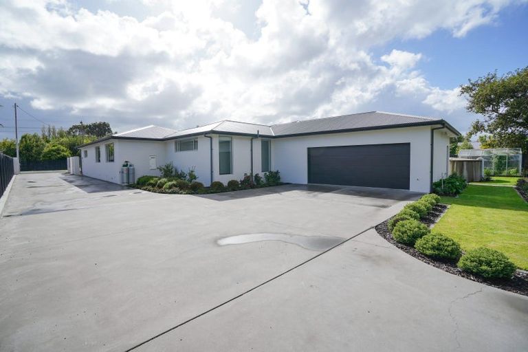 Photo of property in 8 Allan Street, Otatara, Invercargill, 9879