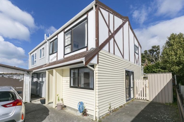 Photo of property in 6/200 Onepu Road, Lyall Bay, Wellington, 6022