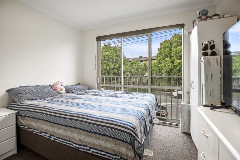 Photo of property in 10/113 Knighton Road, Hillcrest, Hamilton, 3216