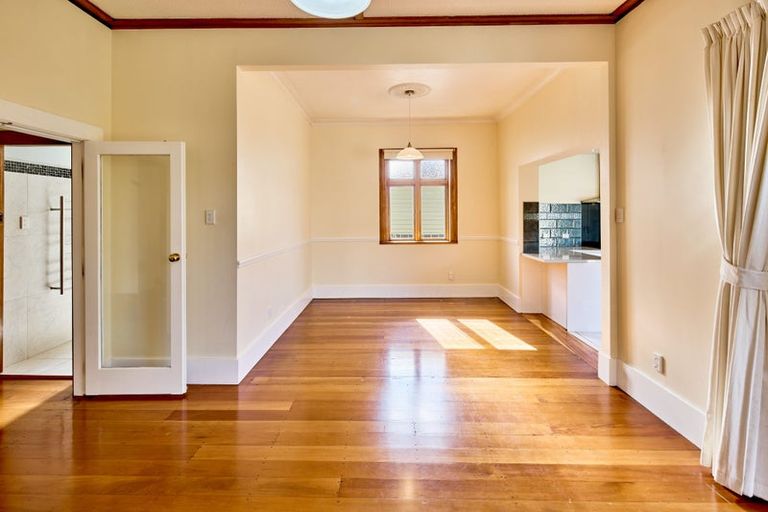 Photo of property in 29 Leighton Avenue, Waiwhetu, Lower Hutt, 5010