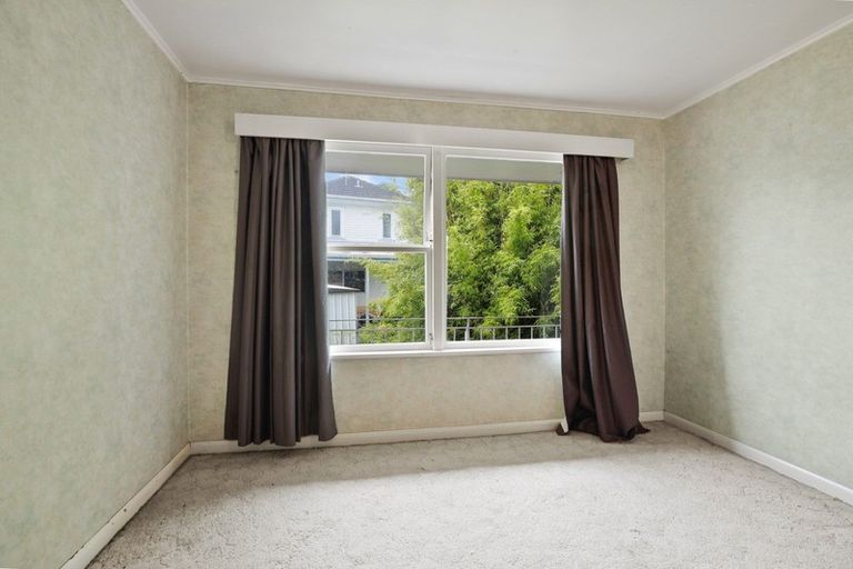 Photo of property in 17a Vista Terrace, Hillcrest, Hamilton, 3216