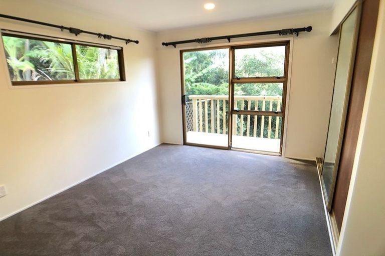 Photo of property in 63 Verran Road, Birkenhead, Auckland, 0626
