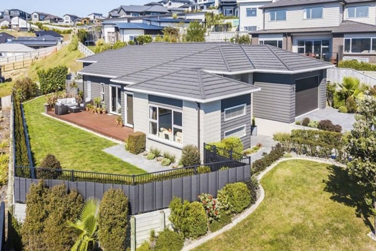 Photo of property in 53 Endeavour Drive, Whitby, Porirua, 5024