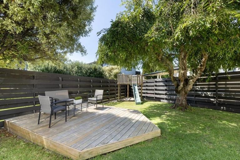 Photo of property in 18 Seymour Place, Bellevue, Tauranga, 3110