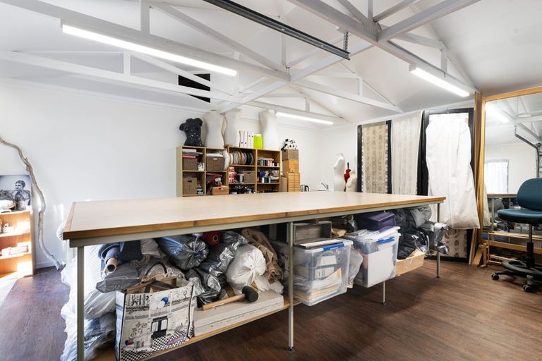 Photo of property in 162 West Street, Greytown, 5712