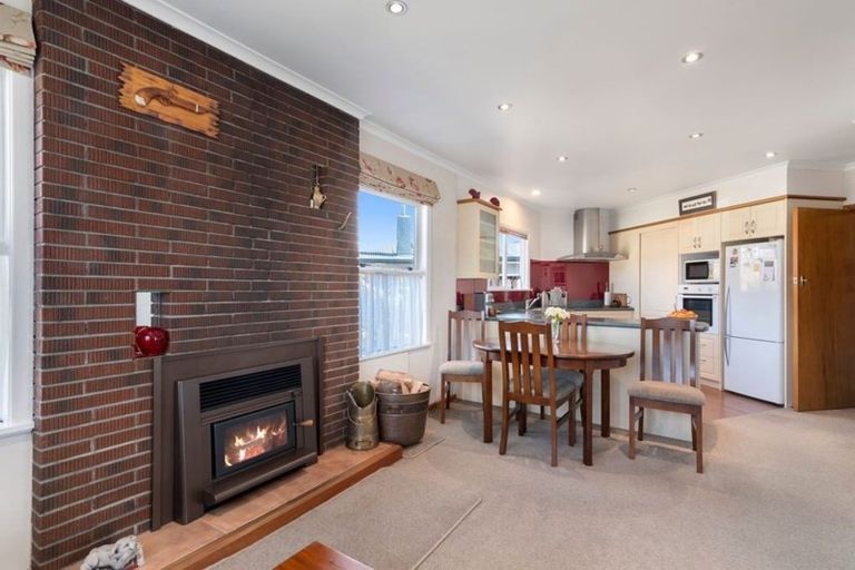 Photo of property in 22 Tennyson Crescent, Stoke, Nelson, 7011