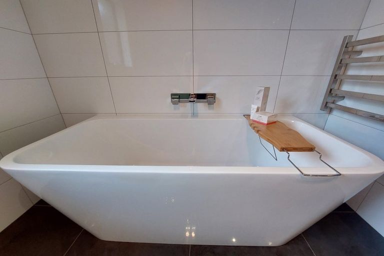 Photo of property in 23a Marlin Terrace, Bell Block, New Plymouth, 4312