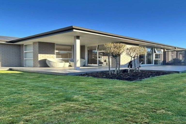 Photo of property in 48 Anderton Crescent, Mosgiel, 9024