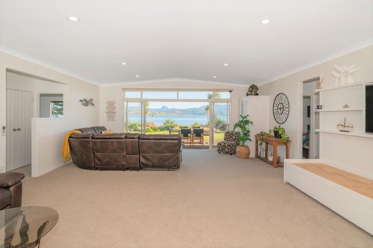 Photo of property in 130 Harbour Drive, Matarangi, Whitianga, 3592