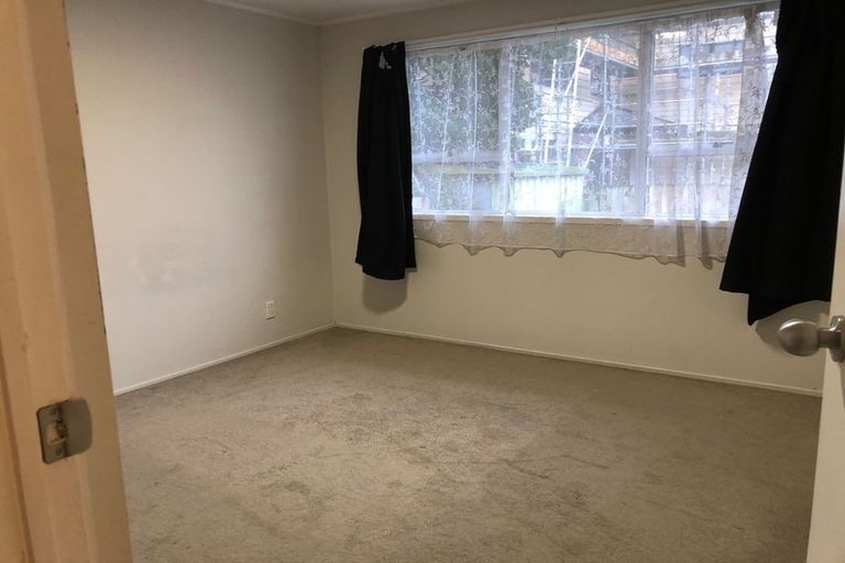 Photo of property in 423 Bucklands Beach Road, Bucklands Beach, Auckland, 2012