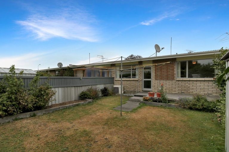 Photo of property in 2/17 Wills Street, Ashburton, 7700