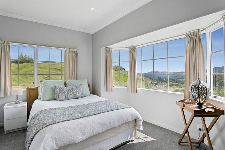 Photo of property in 89 Hill View Drive, Acacia Bay, Taupo, 3385