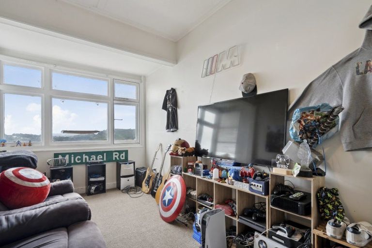 Photo of property in 51 Farnham Street, Mornington, Wellington, 6021