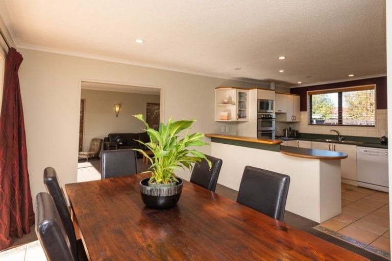 Photo of property in 47b Inwoods Road, Parklands, Christchurch, 8083