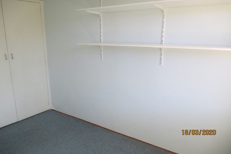 Photo of property in 1/3a Huapai Street, Onehunga, Auckland, 1061