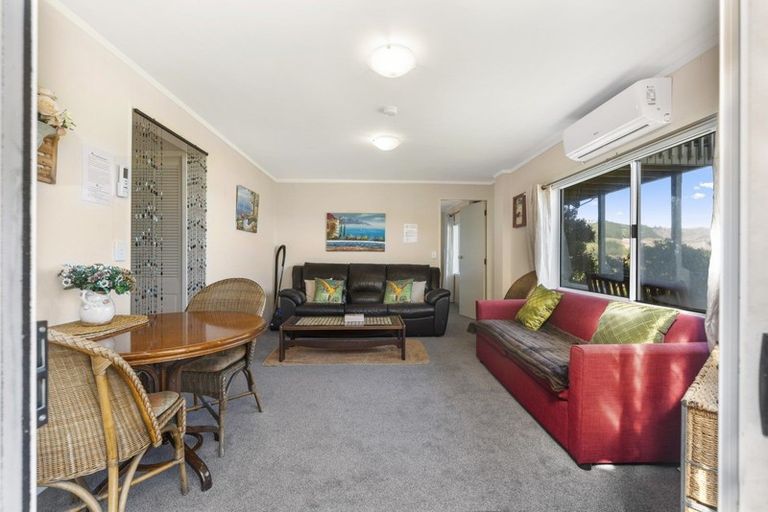 Photo of property in 10 Naera Place, Kawaha Point, Rotorua, 3010