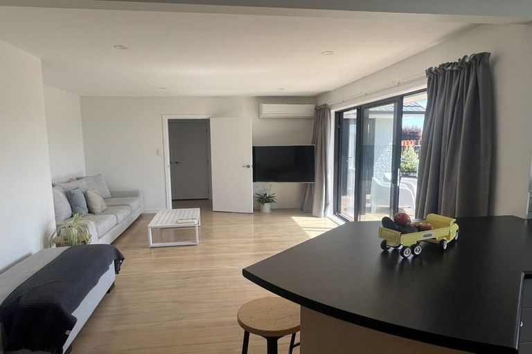 Photo of property in 13 Skerten Avenue, Hornby, Christchurch, 8042