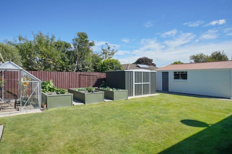 Photo of property in 70 Cheyenne Street, Sockburn, Christchurch, 8042