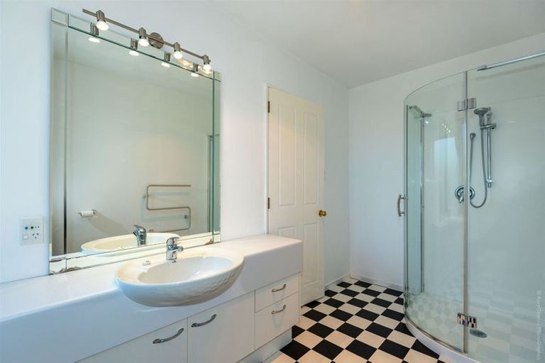 Photo of property in 6 Kaikoura View, Mount Pleasant, Christchurch, 8081