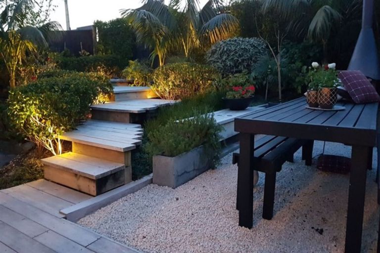 Photo of property in 1/57 Gulf View Road, Murrays Bay, Auckland, 0630