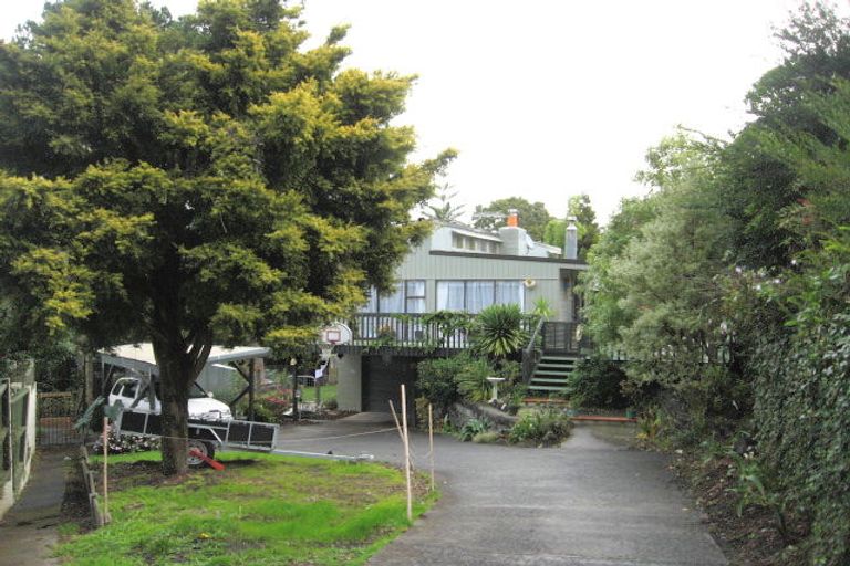 Photo of property in 21 Haseler Crescent, Howick, Auckland, 2014