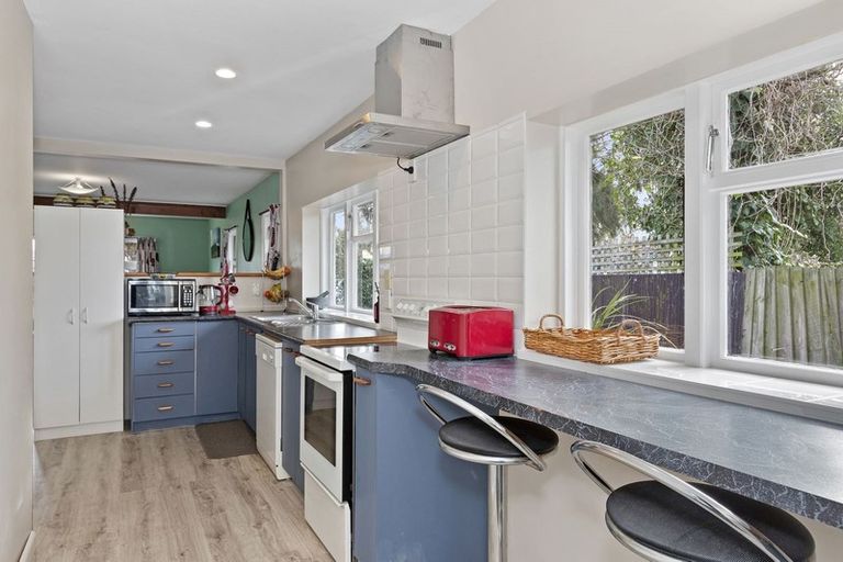 Photo of property in 27 Barclay Place, Burwood, Christchurch, 8061