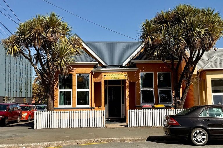 Photo of property in 160 Albany Street, North Dunedin, Dunedin, 9016