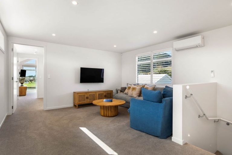 Photo of property in 124 Motu Hei, Pauanui, Hikuai, 3579