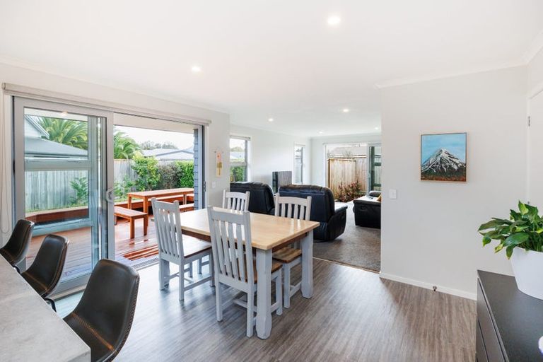 Photo of property in 96a Sherwill Street West, Feilding, 4702