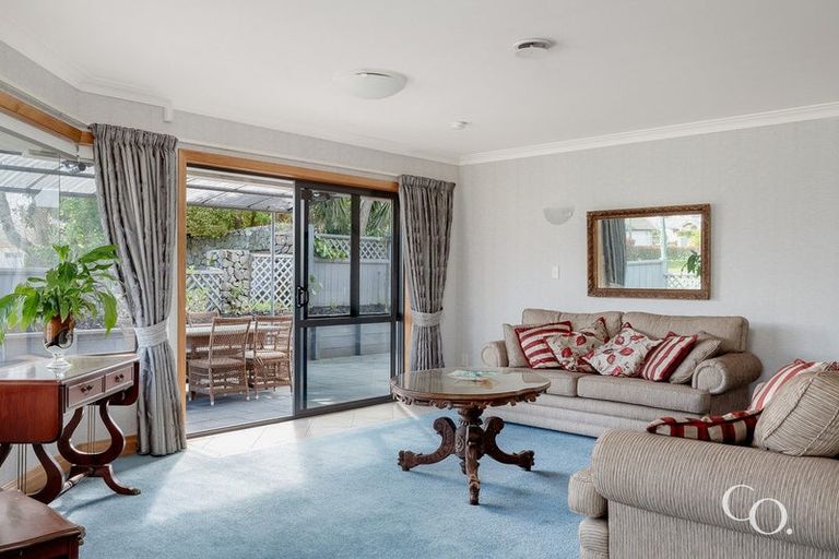 Photo of property in 1 Bodiam Place, Bethlehem, Tauranga, 3110