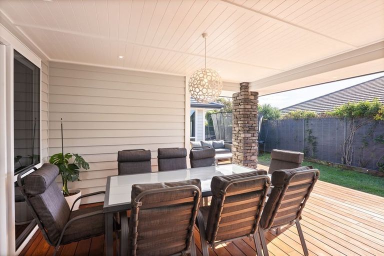 Photo of property in 3 Barbaras Way, Waikanae Beach, Waikanae, 5036