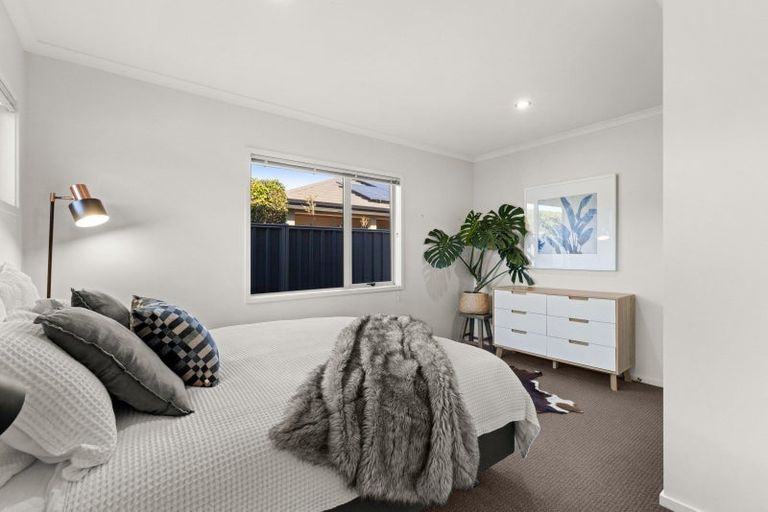 Photo of property in 4 Aoraki Road, Poraiti, Napier, 4112