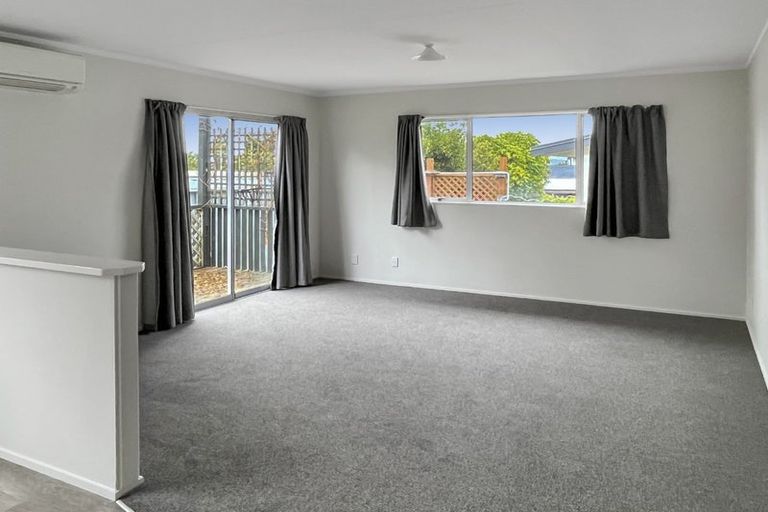Photo of property in 2/2 Wembley Place, Richmond Heights, Taupo, 3330