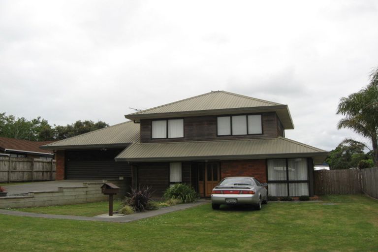Photo of property in 3 Jessika Place, Conifer Grove, Takanini, 2112