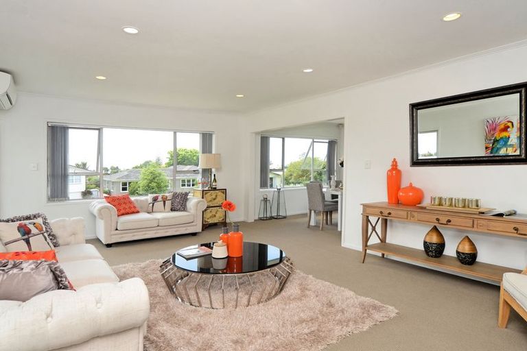 Photo of property in 12 Bodi Place, Te Atatu South, Auckland, 0610