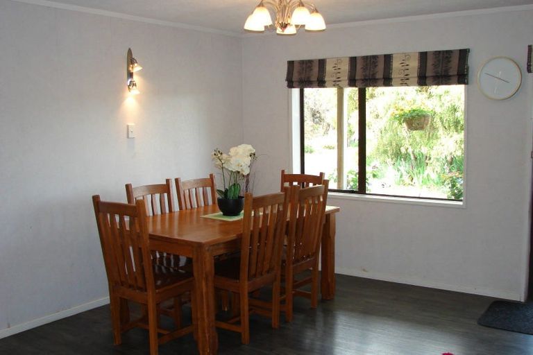 Photo of property in 242 Oreti Road, Otatara, Invercargill, 9879