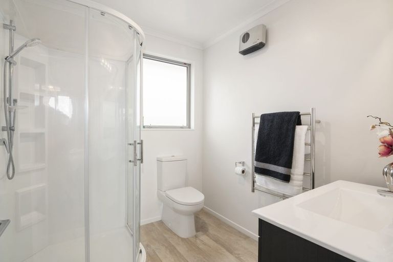 Photo of property in 16 Boysenberry Grove, Richmond, 7020