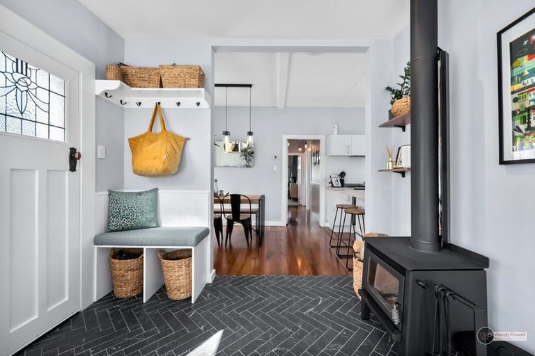 Photo of property in 13 Plunket Avenue, Petone, Lower Hutt, 5012