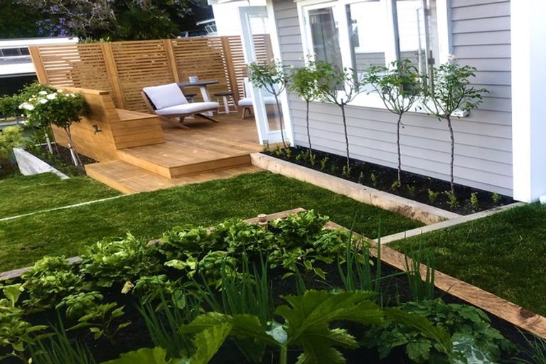 Photo of property in 27a Goldsmith Road, Hospital Hill, Napier, 4110