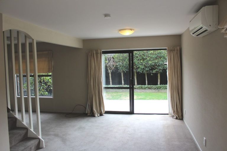 Photo of property in 2/23 Blair Avenue, Papanui, Christchurch, 8053