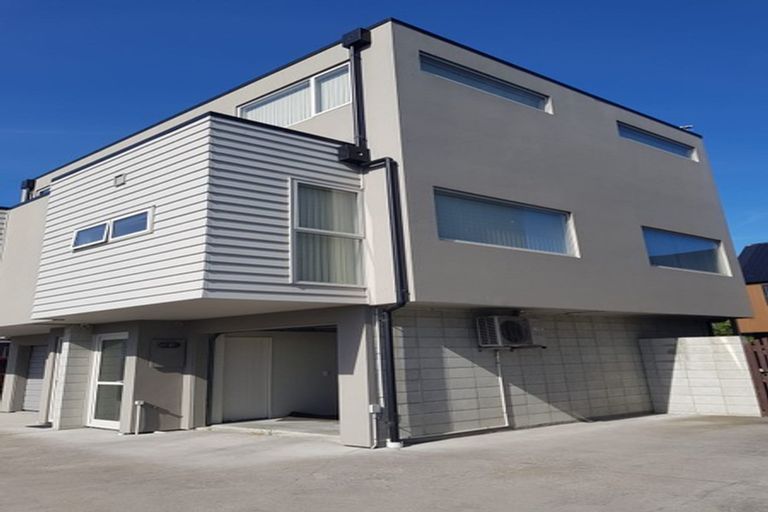 Photo of property in 3/408 Worcester Street, Linwood, Christchurch, 8011