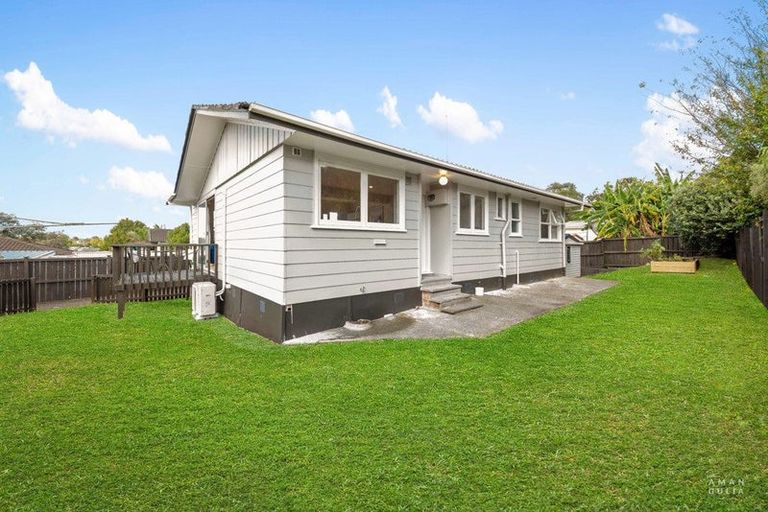 Photo of property in 50a Weldene Avenue, Glenfield, Auckland, 0629