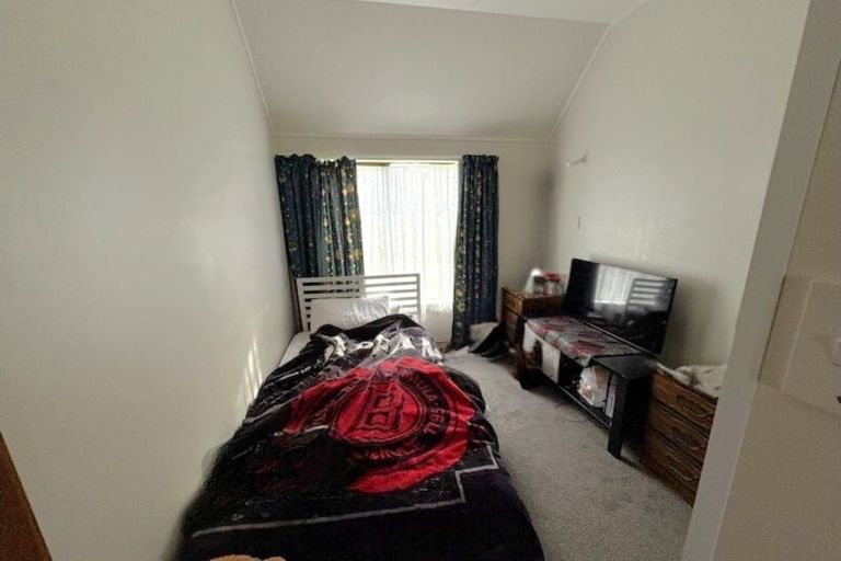 Photo of property in 27 Keepa Street, Levin, 5510