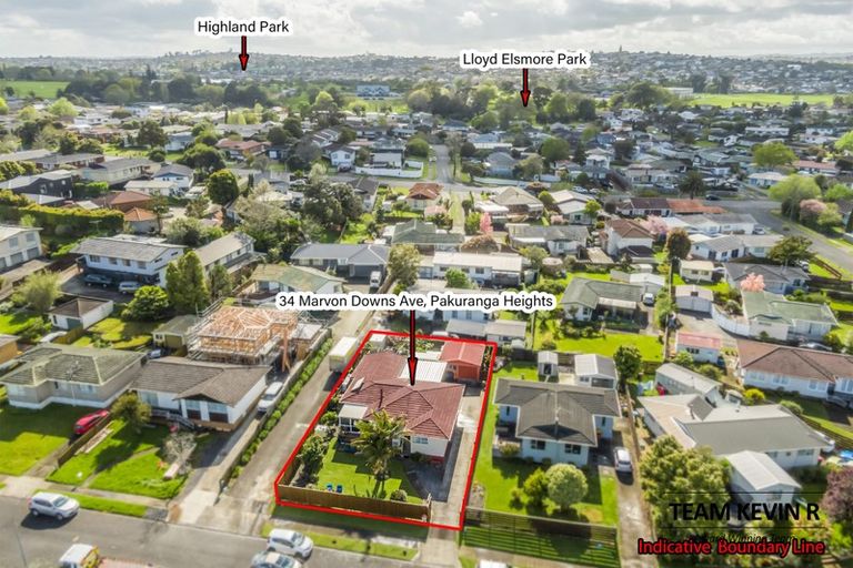 Photo of property in 34 Marvon Downs Avenue, Pakuranga Heights, Auckland, 2010