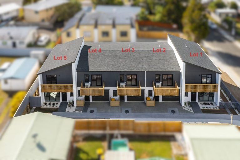 Photo of property in 13b Normandy Place, Henderson, Auckland, 0610