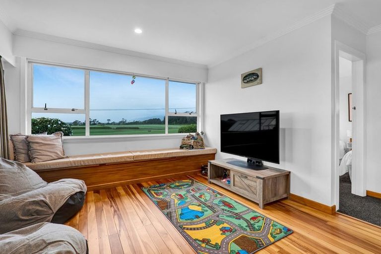 Photo of property in 255 Kaihihi Road, Okato, 4381