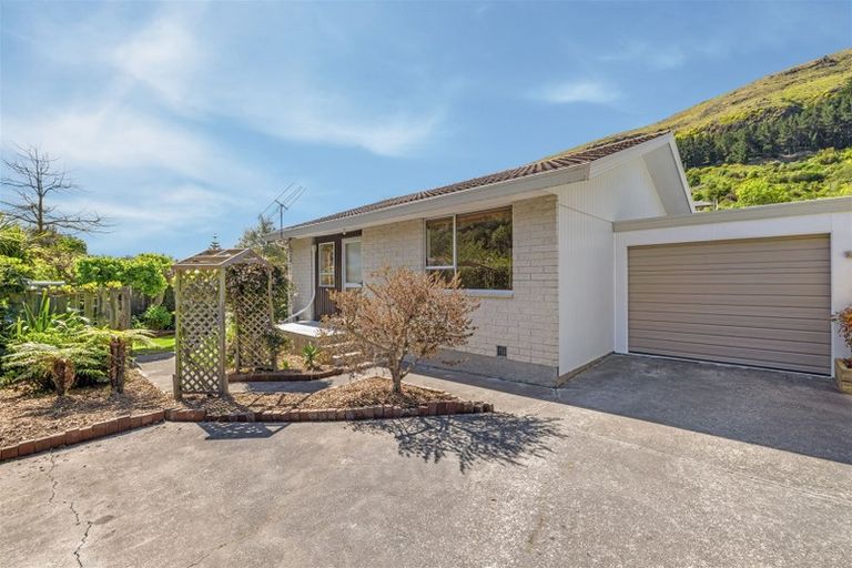 Photo of property in 2/3 Cascade Place, Sumner, Christchurch, 8081