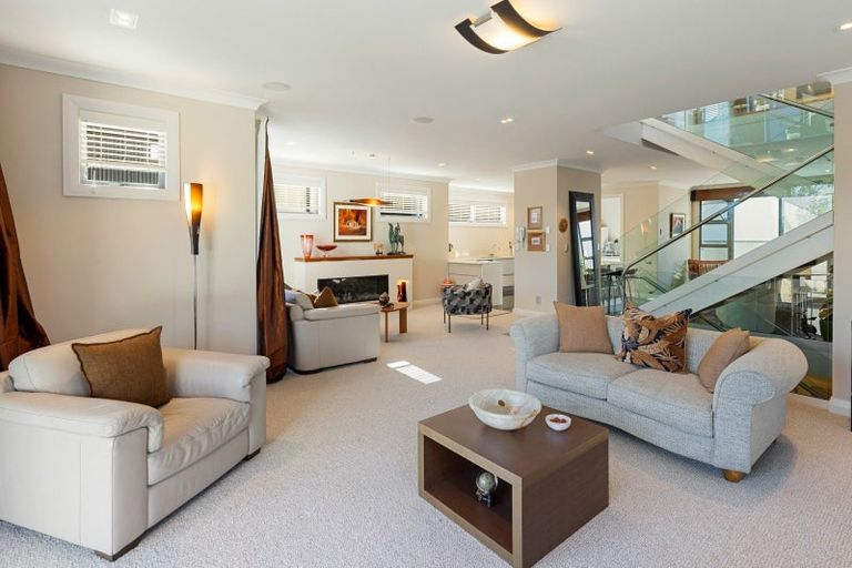 Photo of property in 5 Lake Domain Drive, Frankton, Hamilton, 3204