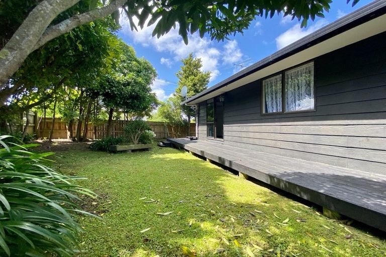 Photo of property in 12 Pirinoa Street, Feilding, 4702