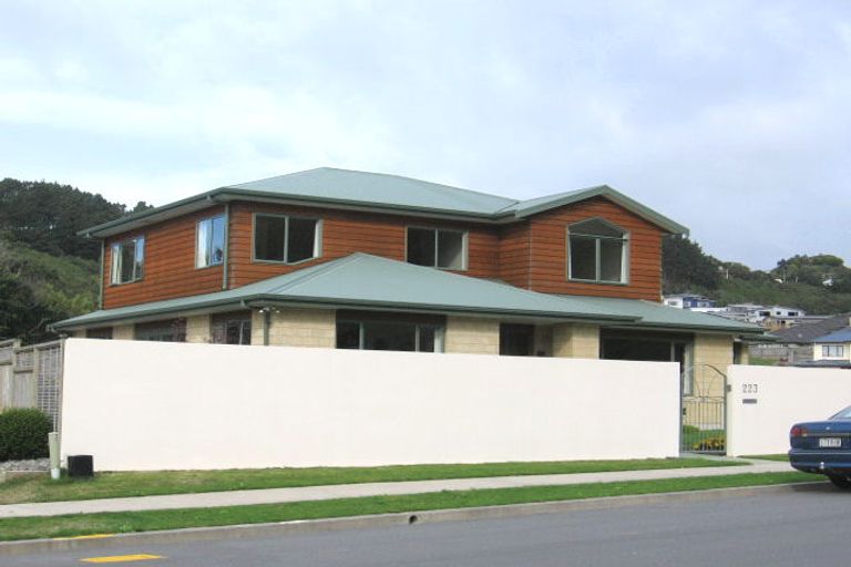 Photo of property in 223 Westchester Drive, Churton Park, Wellington, 6037